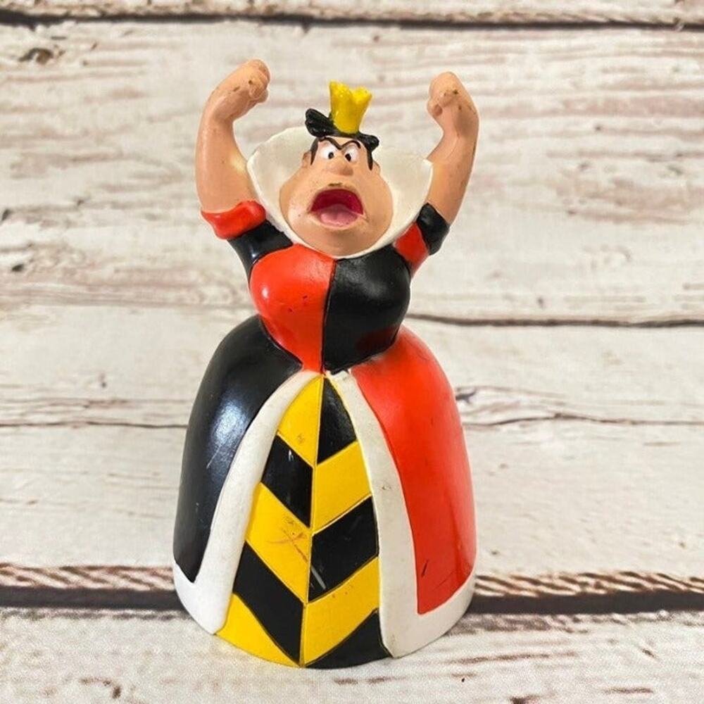 DISNEY Vintage Queen of Hearts Figure